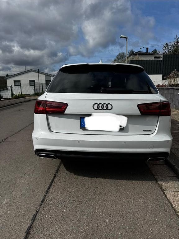 Gebraucht Audi A6 Sport 272 PS (200 kW) 2019 Weiß Limousine