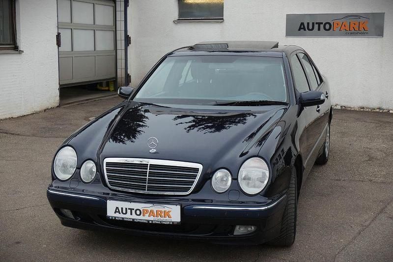 Gebraucht Mercedes E240 Elegance 170 PS (125 kW) 2001 Blau Limousine