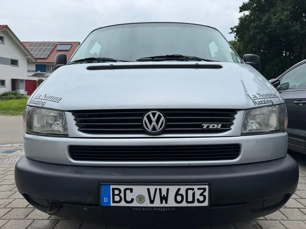 Second-hand VW Caravelle 102 CP (75 kW) 2003 Van