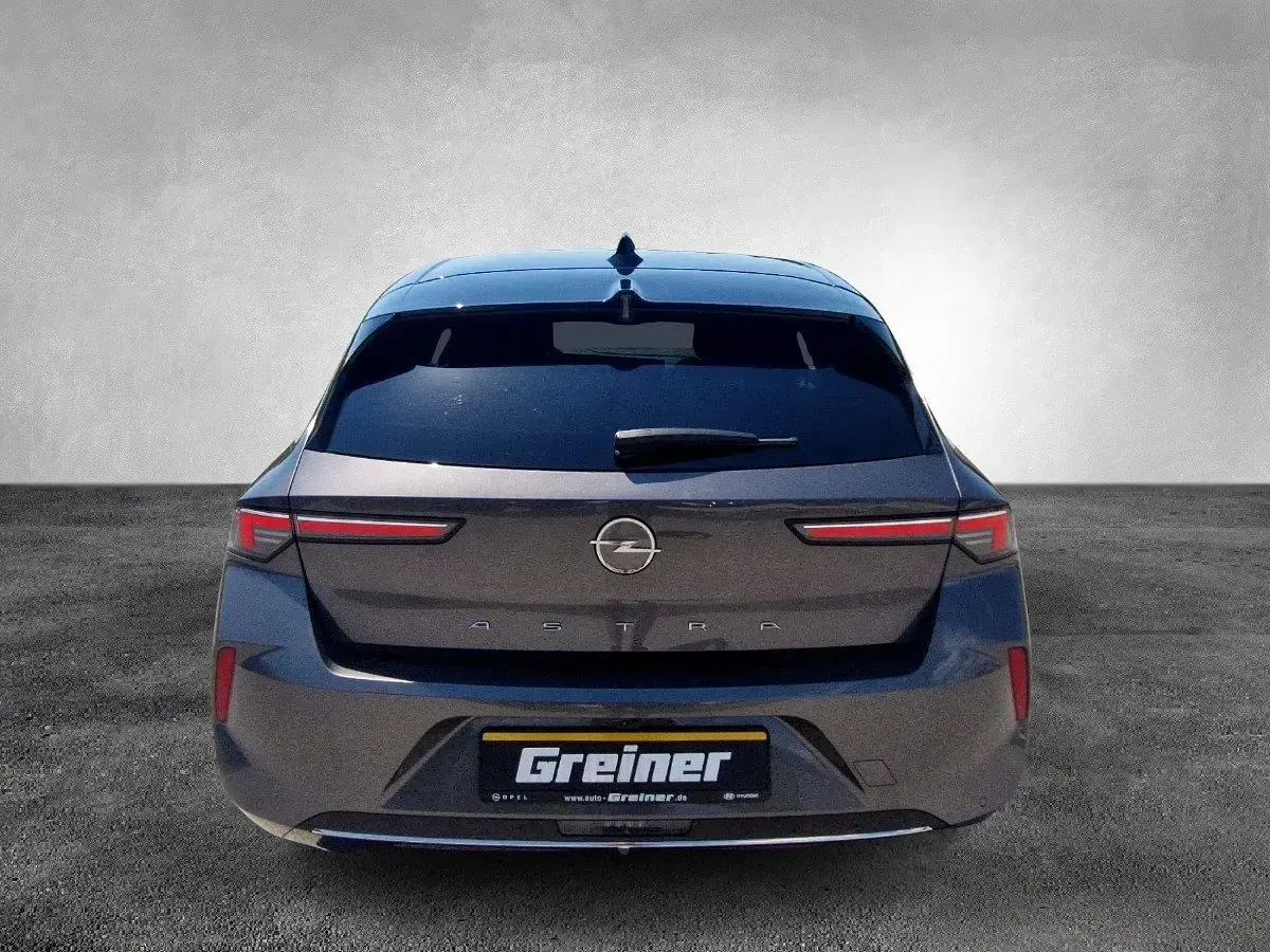 Gebraucht Opel Astra Elegance 131 PS (96 kW) 2023 Vulkan grau Kleinwagen