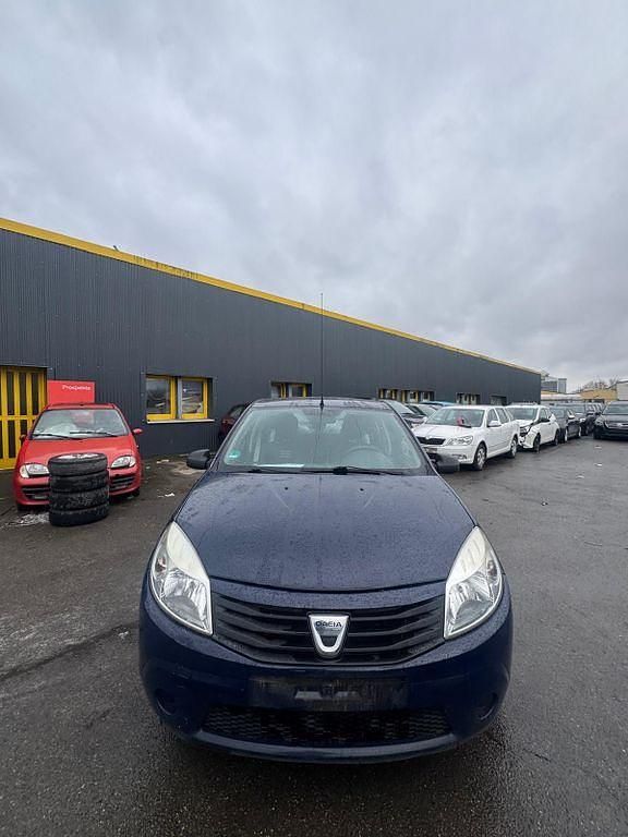 Gebraucht Dacia Sandero 75 PS (55 kW) 2012 Blau Limousine