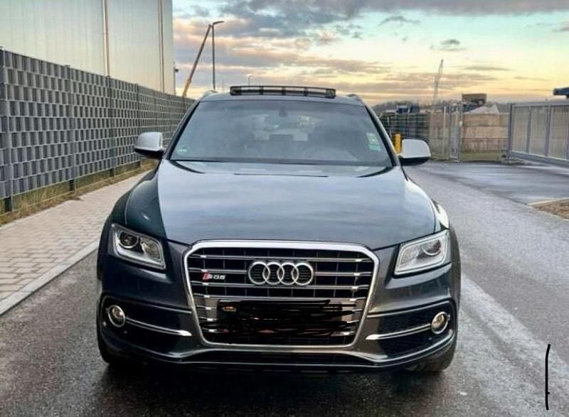 Grau Gebraucht 2015 Audi SQ5 SUV | 19.000 € (Guter Preis) - Bild 1/4