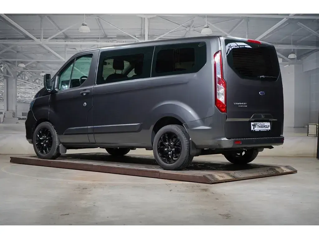 Gebraucht Ford Transit Custom Trend 170 PS (125 kW) 2020 Grau Van / Kleinbus