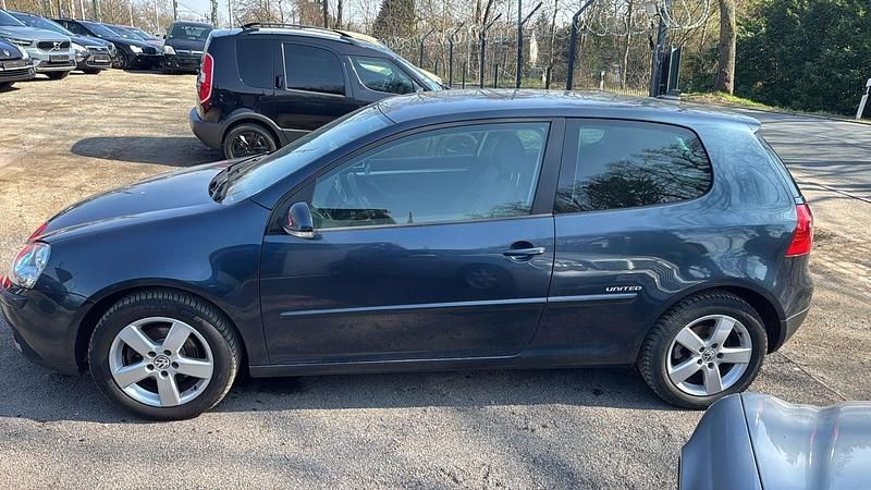 Gebraucht VW Golf VI 80 PS (58 kW) 2008 Blau Kleinwagen