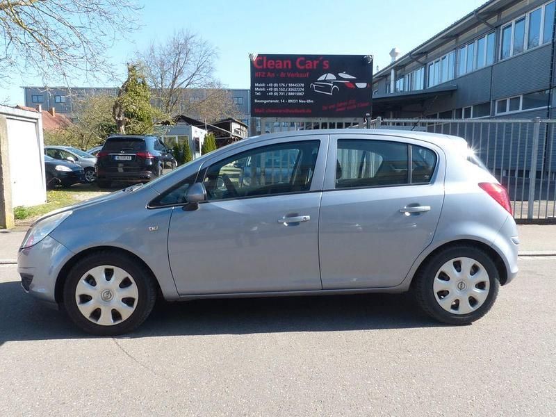 Second-hand Opel Corsa 80 CP (58 kW) 2009 Gri Hatchback
