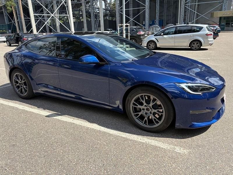 Gebraucht Tesla Model S 492 kW (670 PS) 2024 Blau Kleinwagen