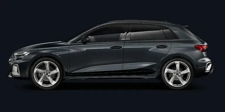 Gebraucht Audi A3 Ambiente 150 PS (110 kW) 2024 Grau Kombi