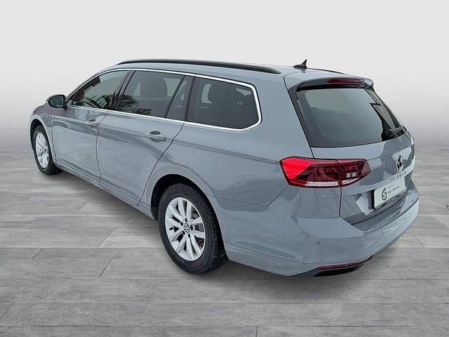 Gebraucht VW Passat Business 150 PS (110 kW) 2022 Grau Kombi