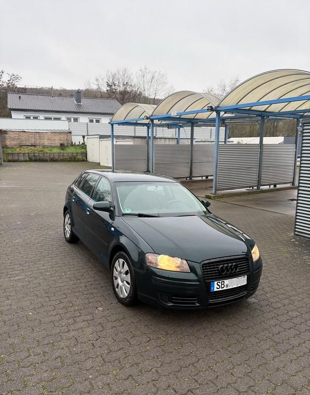 Andere farben Gebraucht 2004 Audi A3 Limousine | 2.500 € (Etwas zu teuer) - Bild 1/4