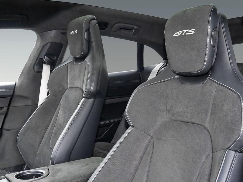 Gebraucht Porsche Taycan GTS 439 kW (598 PS) 2023 Braun Limousine