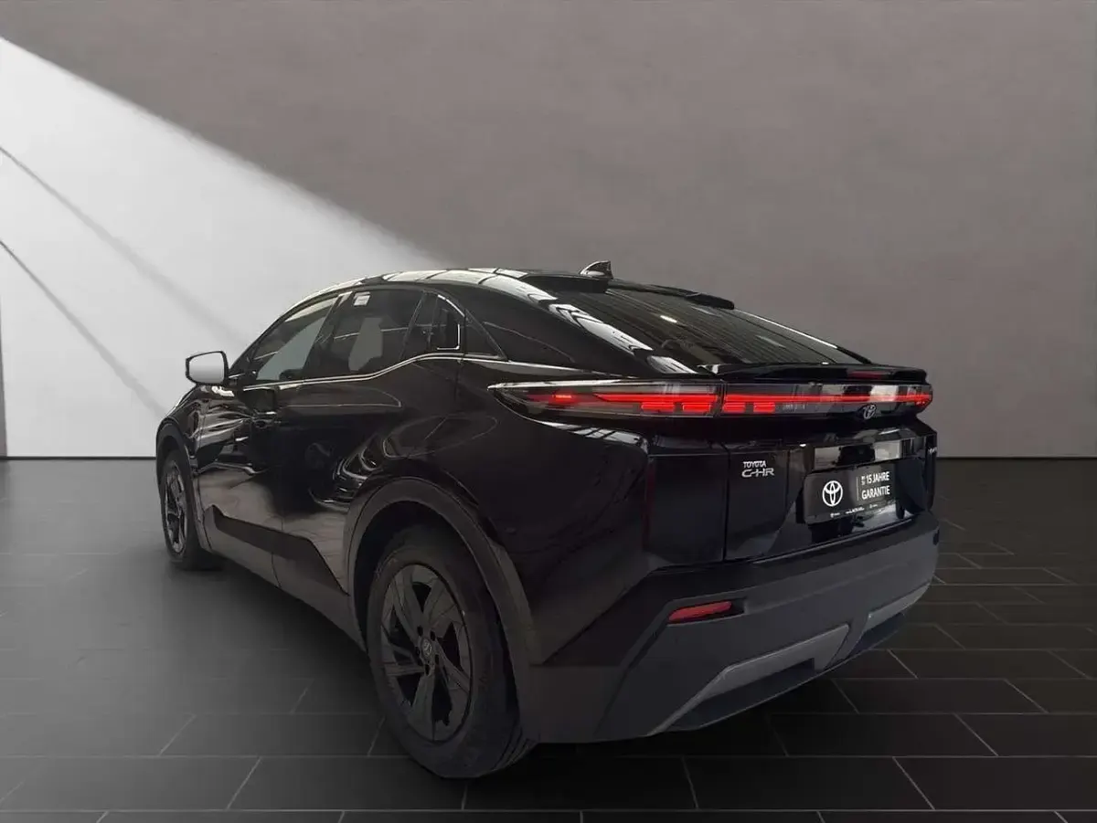 Neu Toyota C-HR+ 164 kW (224 PS) 2026 Schwarz SUV