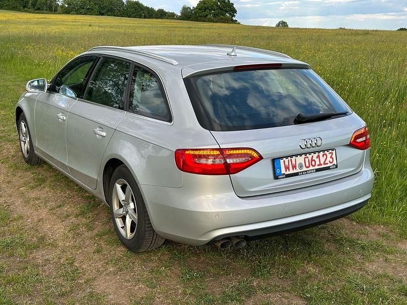 Gebraucht Audi A4 Ambiente 177 PS (130 kW) 2013 Silber Kombi