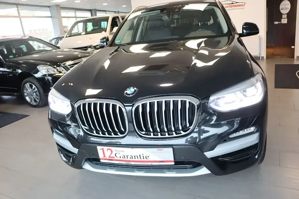 Gebraucht BMW X3 Performance 231 PS (169 kW) 2019 Saphirschwarz (metallic) SUV