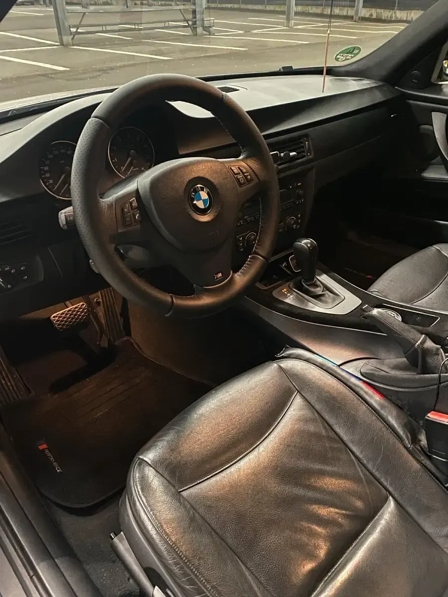 Gebraucht BMW 330 258 PS (189 kW) 2005 Limousine
