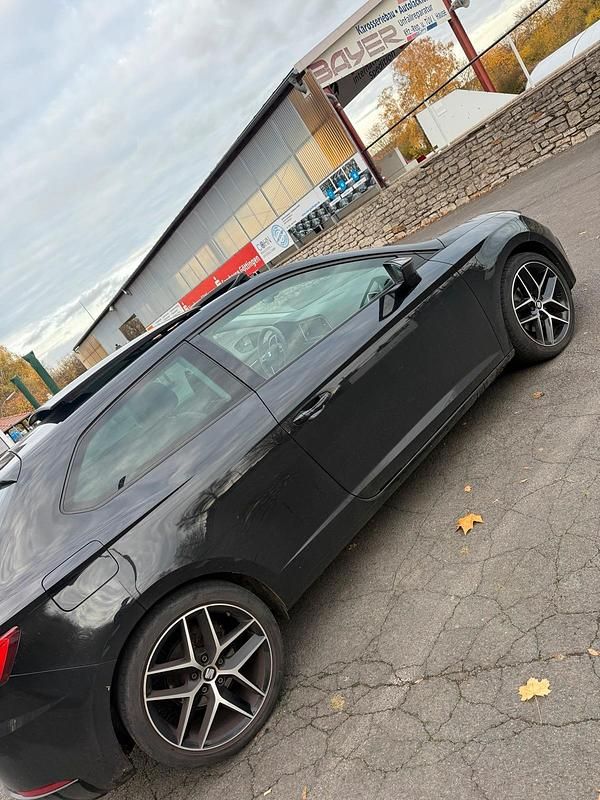 Gebraucht Seat Leon FR 150 PS (110 kW) 2017 Schwarz Coupé