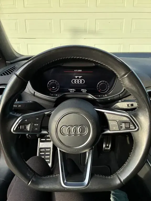 Gebraucht Audi TT Roadster Sport 179 PS (131 kW) 2017 Gelb Cabrio