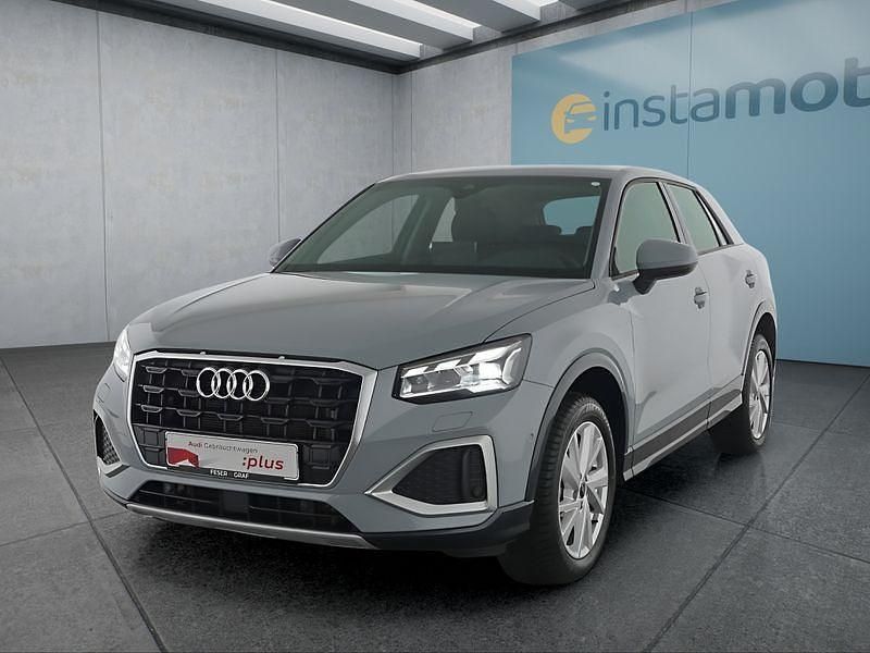 Grau Gebraucht 2024 Audi Q2 SUV | 28.649 € (Fairer Preis) - Bild 1/4