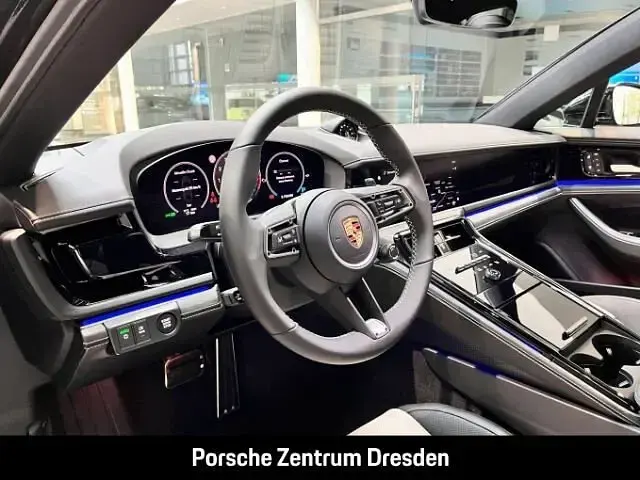 Neu Porsche Panamera 544 PS (400 kW) 2026 Tiefschwarzmetallic (metallic) Kleinwagen