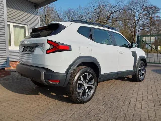 Gletscherweiß Neu 2025 Dacia Duster Expression SUV | 26.900 € (Guter Preis) - Bild 1/3