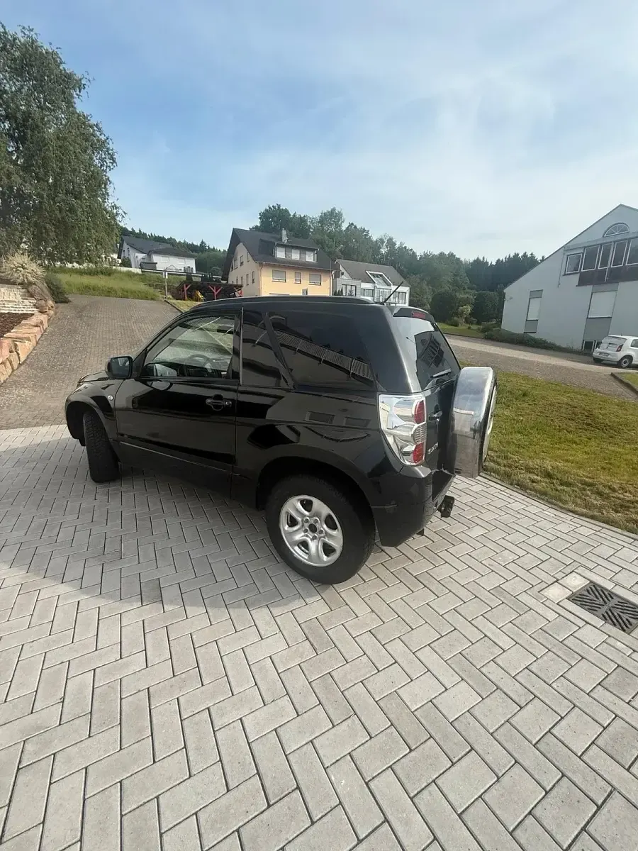 Gebraucht Suzuki Grand Vitara 106 PS (77 kW) 2006 Schwarz SUV