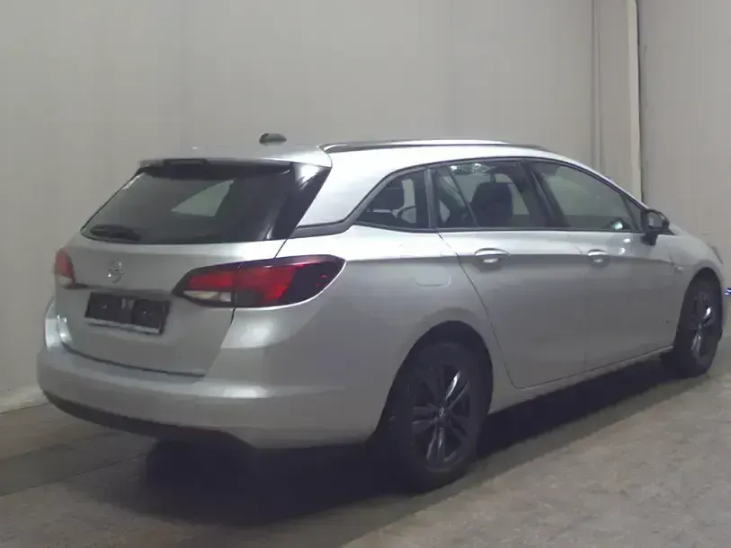 Gebraucht Opel Astra 130 PS (95 kW) 2022 Argonsilber Kleinwagen