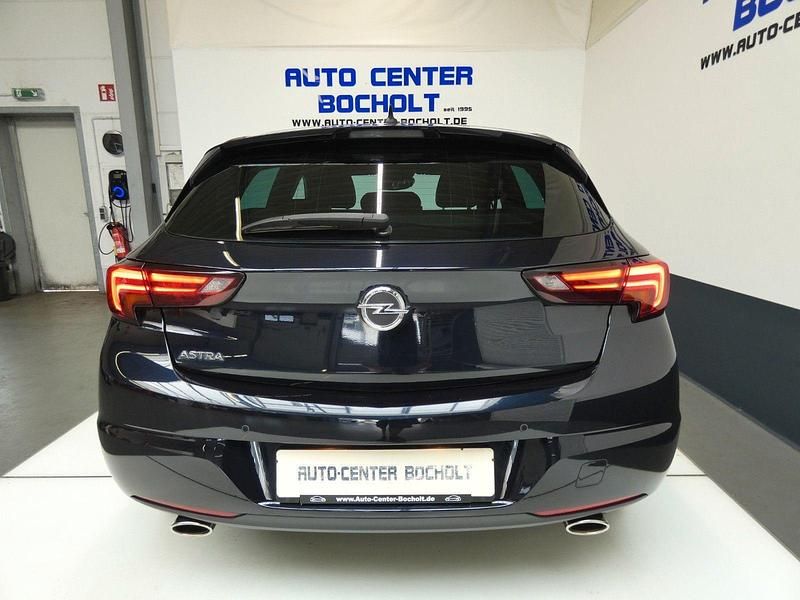 Gebraucht Opel Astra Ultimate 200 PS (147 kW) 2018 Blau Limousine