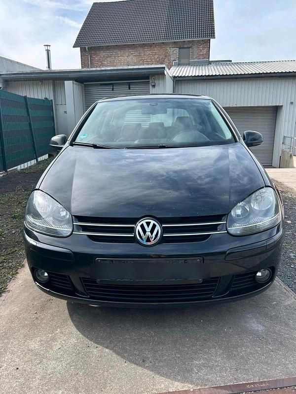 Gebraucht VW Golf V 80 PS (58 kW) 2008 Schwarz Kleinwagen