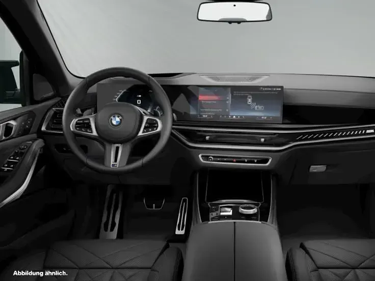 Gebraucht BMW X5 M Sport 530 PS (389 kW) 2025 Skyscraper grau metallic SUV