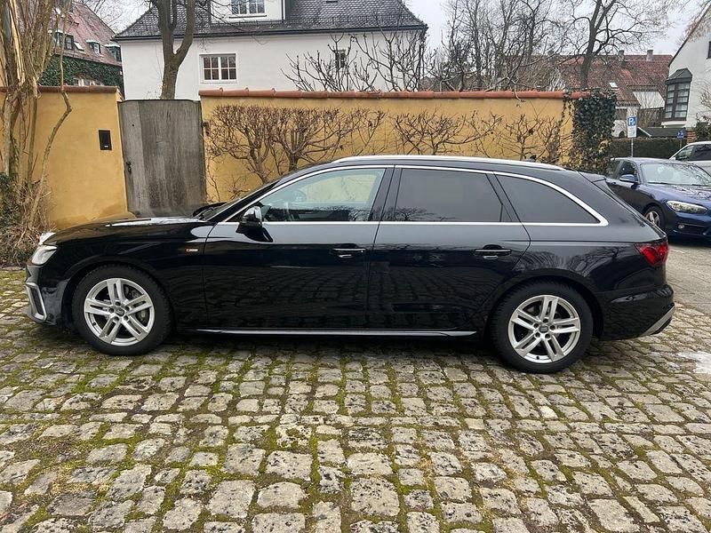 Gebraucht Audi A4 S-Line 190 PS (139 kW) 2020 Schwarz Kombi