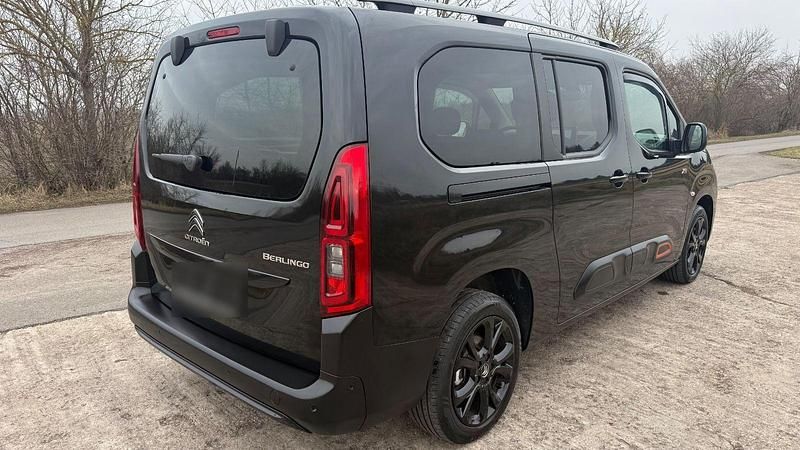 Gebraucht Citroën Berlingo XTR 131 PS (96 kW) 2020 Schwarz Van / Kleinbus
