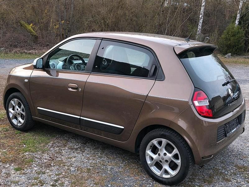 Gebraucht Renault Twingo 90 PS (66 kW) 2014 Braun Kleinwagen