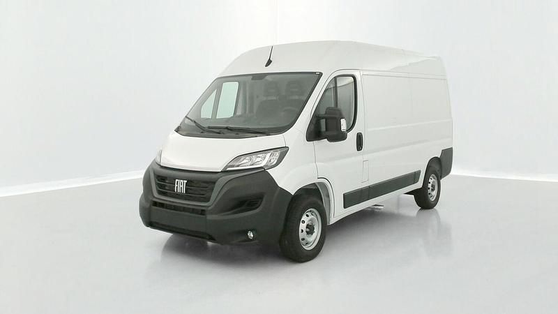 Gebraucht Fiat Ducato 140 PS (102 kW) 2023 Blanc Van