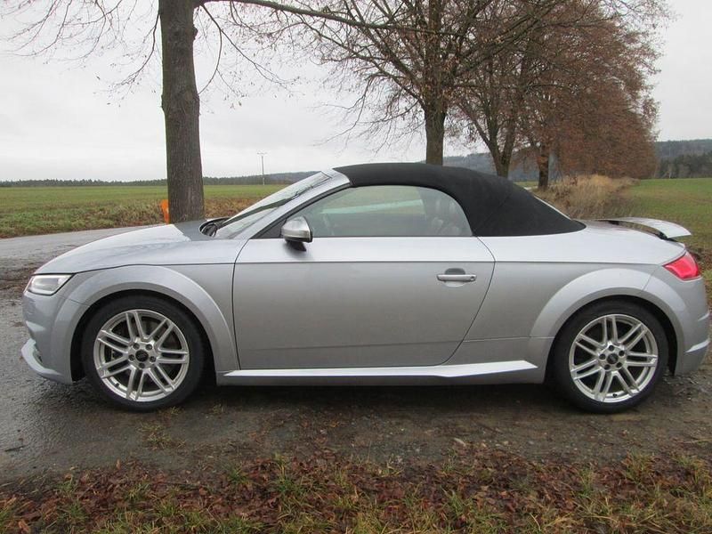 Gebraucht Audi TT Roadster Exclusive 310 PS (228 kW) 2016 Silber Cabrio
