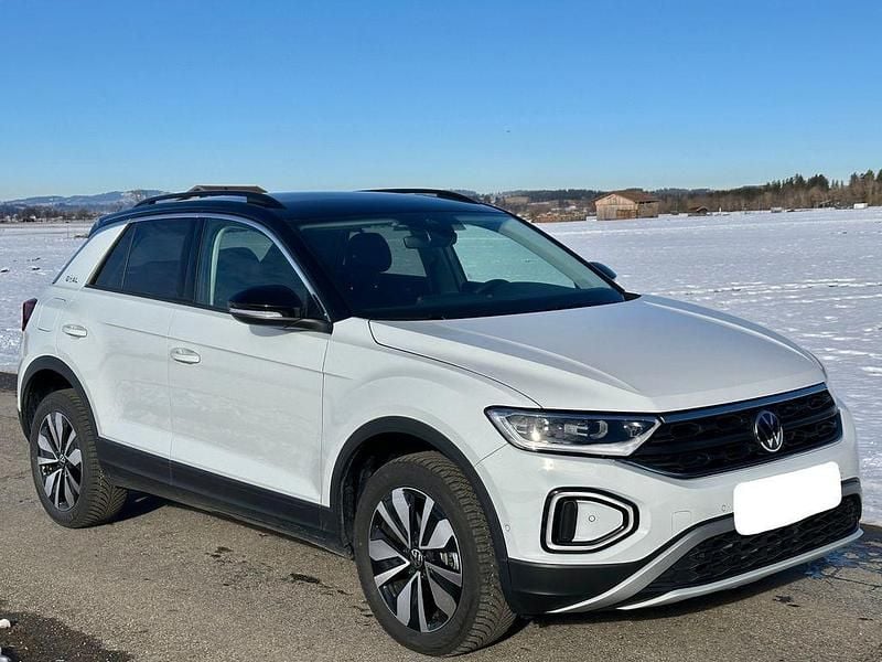 Gebraucht VW T-Roc 150 PS (110 kW) 2025 Weiß SUV