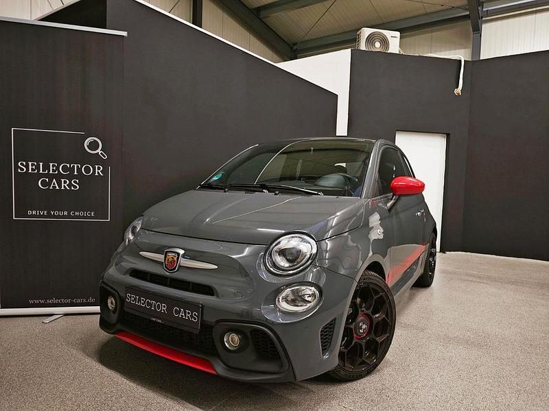 Grau Gebraucht 2019 Abarth 595 Cabrio | 17.900 € (Etwas zu teuer) - Bild 1/4