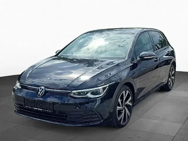 Gebraucht VW Golf VIII 150 PS (110 kW) 2023 Schwarz Limousine