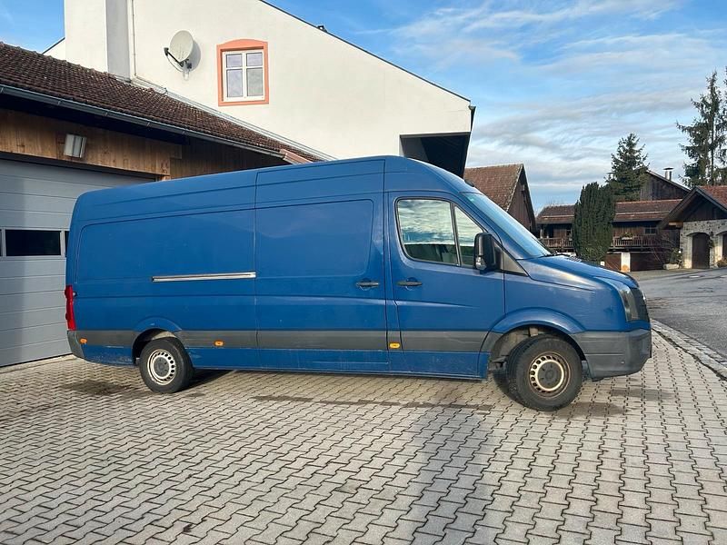 Gebraucht VW Crafter 136 PS (100 kW) 2017 Blau Van