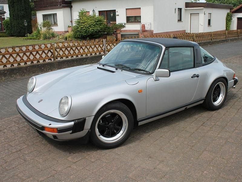 Gebraucht Porsche 911 165 PS (121 kW) 1975 Silber