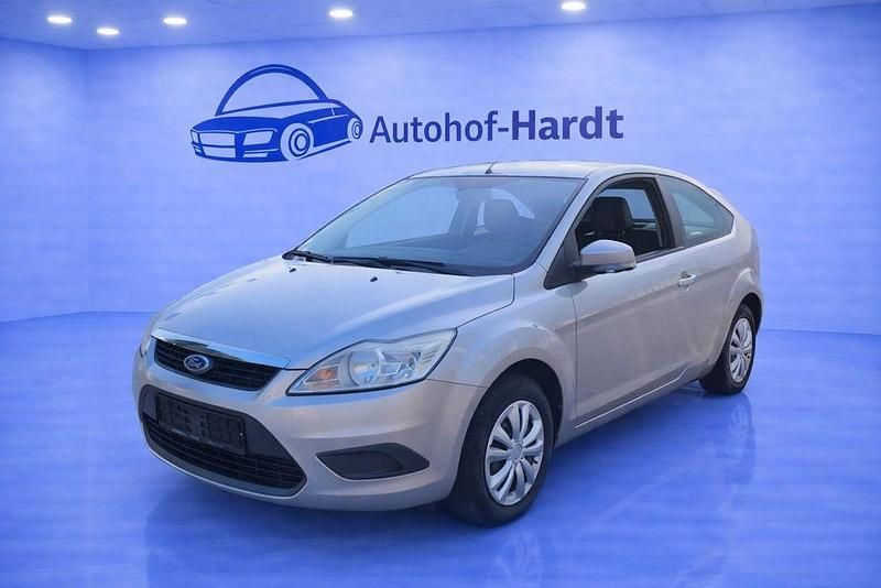 Gebraucht Ford Focus 80 PS (58 kW) 2010 Silber Limousine