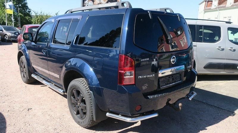Gebraucht Nissan Pathfinder 171 PS (125 kW) 2010 Blau SUV