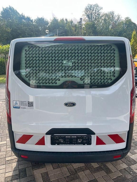 Second-hand Ford Transit Custom 101 CP (74 kW) 2014 Alb Monovolum