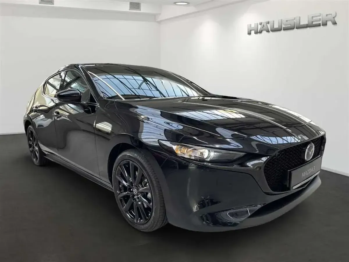 Neu Mazda 3 Homura-Line 140 PS (102 kW) 2026 Schwarz Limousine