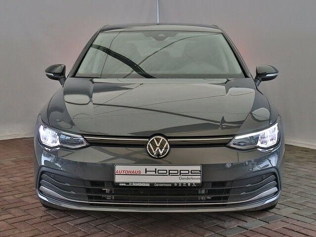 Gebraucht VW Golf VIII Move 150 PS (110 kW) 2024 Grau (grau ) Limousine