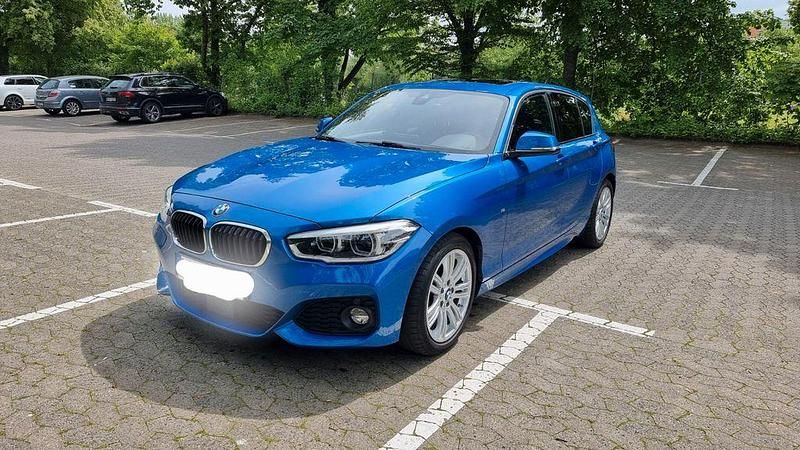 Blau Gebraucht 2016 BMW 125 M Sport Kleinwagen | 18.700 € (Fairer Preis) - Bild 1/4