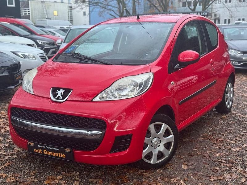 Gebraucht Peugeot 107 Filou 68 PS (50 kW) 2009 Rot Kleinwagen