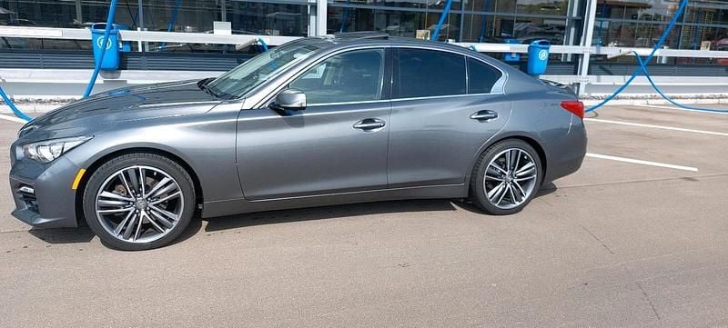 Gebraucht Infiniti Q50 211 PS (155 kW) 2016 Grau Limousine