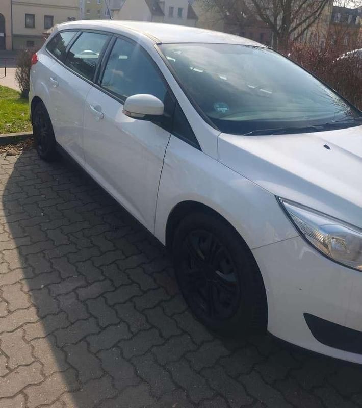 Gebraucht Ford Focus Business Edition 125 PS (91 kW) 2016 Kombi