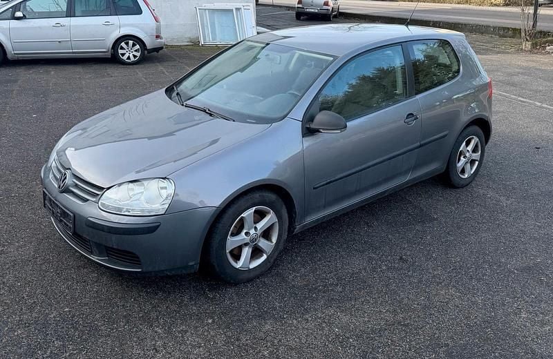 Gebraucht VW Golf IV 75 PS (55 kW) 2006 Grau Limousine