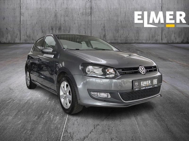 Grau Gebraucht 2013 VW Polo Limousine | 8.990 € (Fairer Preis) - Bild 1/4