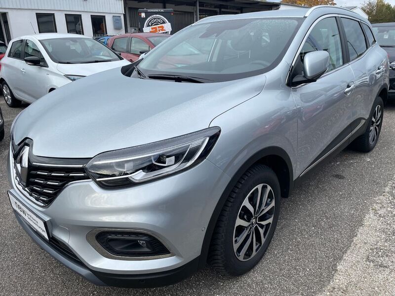 Grau Gebraucht 2022 Renault Kadjar Techno SUV | 22.190 € (Fairer Preis) - Bild 1/4